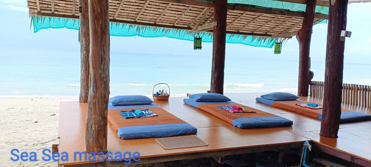 Sea Shell Beach Resort Koh Lanta Exterior photo