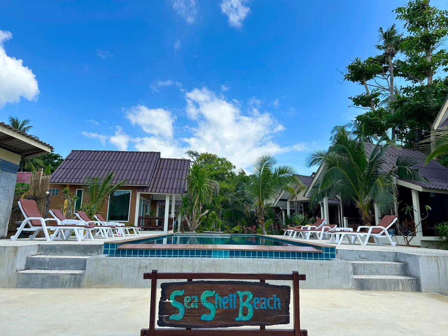 Sea Shell Beach Resort Koh Lanta Exterior photo