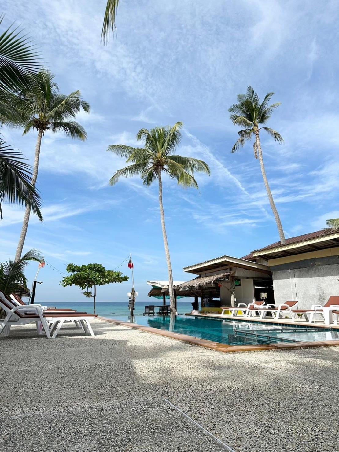 Sea Shell Beach Resort Koh Lanta Exterior photo