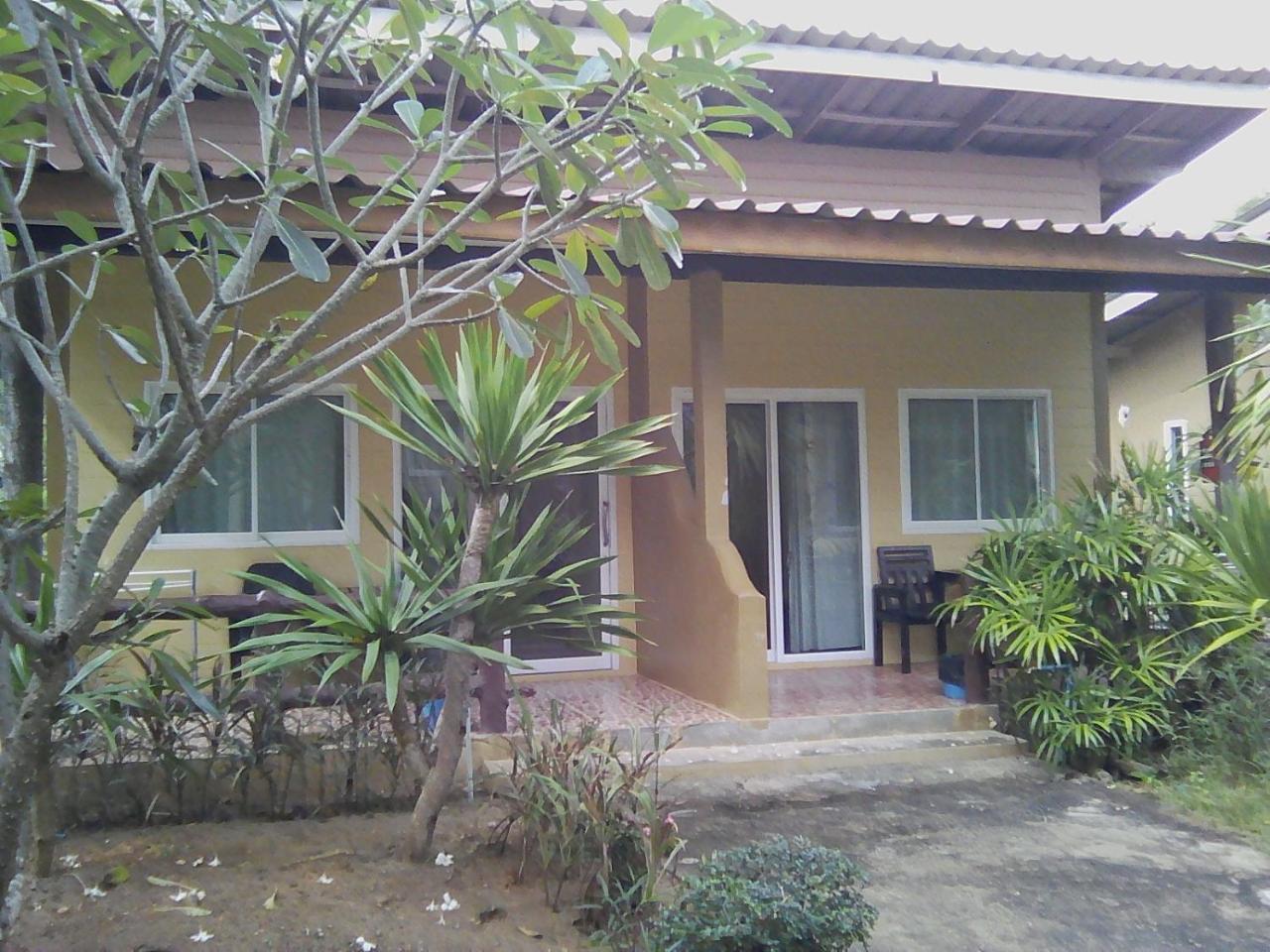 Sea Shell Beach Resort Koh Lanta Exterior photo