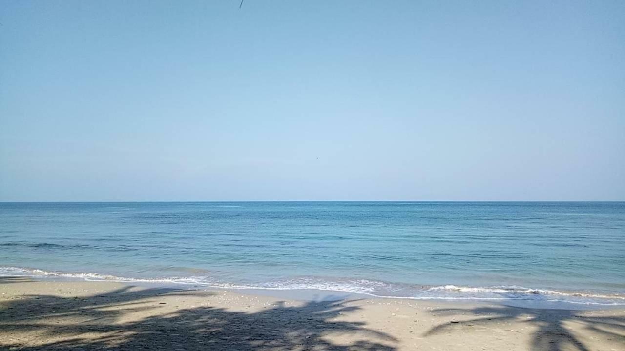 Sea Shell Beach Resort Koh Lanta Exterior photo